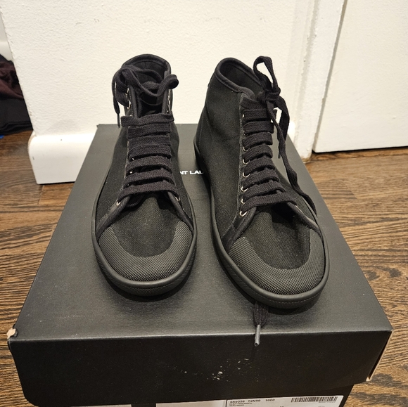 Saint Laurent Canvas Mid top Sneaker - Picture 2 of 4